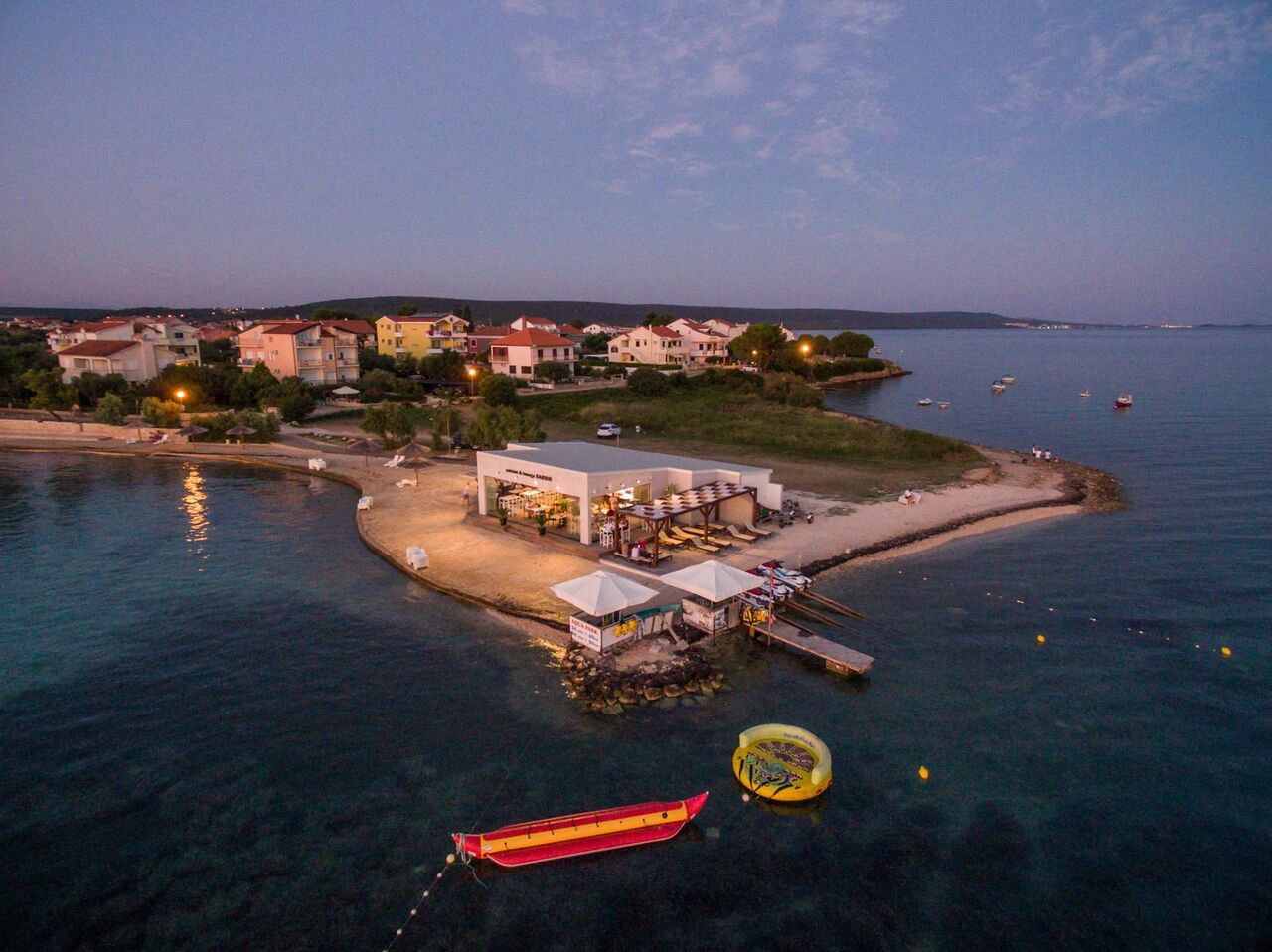 Restoran za ručak i proslavu